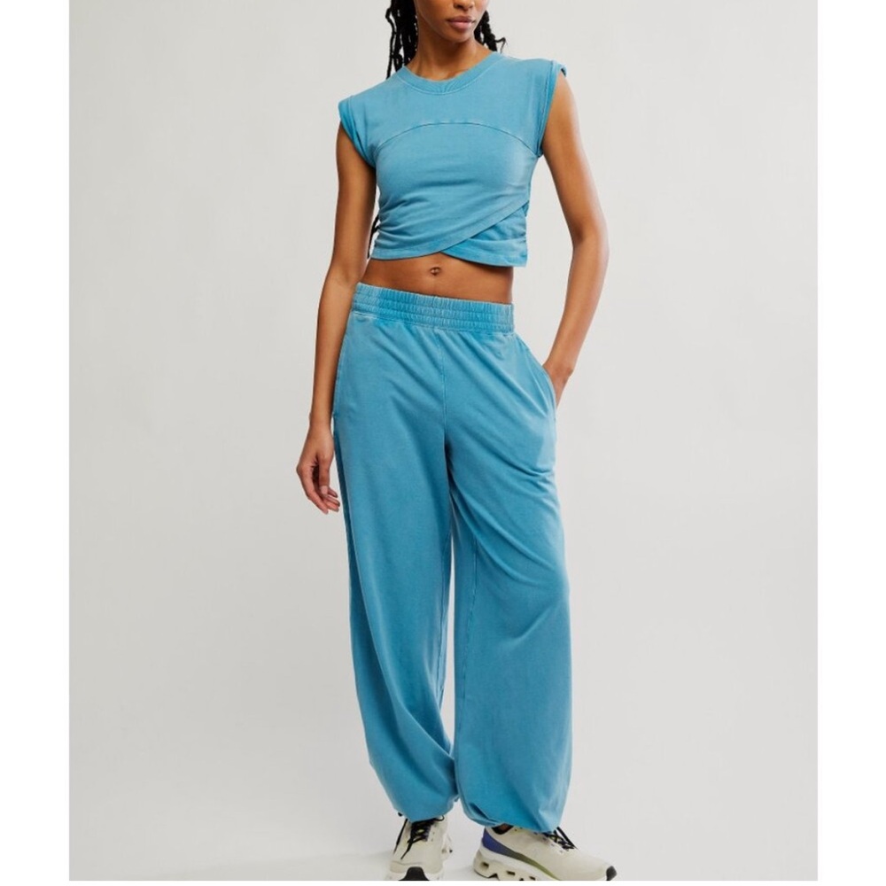 NWT Free People Hot Shot Crossover Set Large